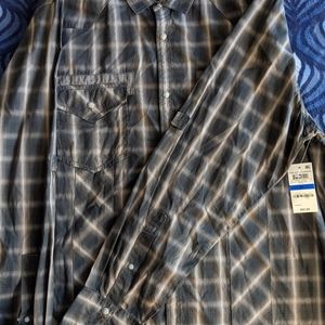 INC XL Men's long sleeve, brown, button down shirt.